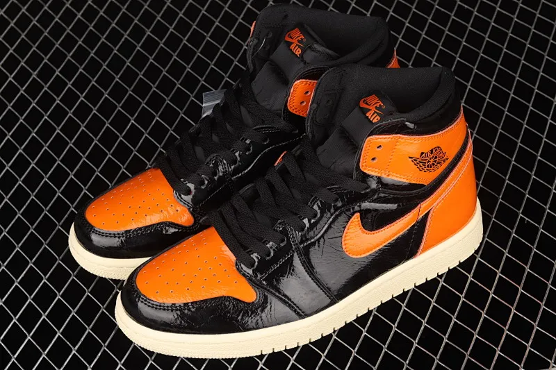 All Categories Air Jordan Jordan Series Basketball Shoes Air Jordan 1 High Air Jordan 1 Retro High OG AJ1 Joe 1 Smash 3.0 Basketball Shoes 555088-028
